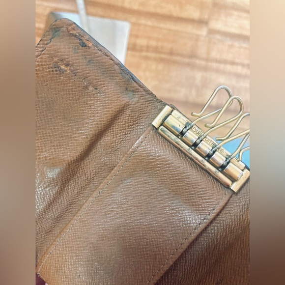 Louis Vuitton Multicles 4 Key Holder “Blue Bayou” - Picture 10 of 14